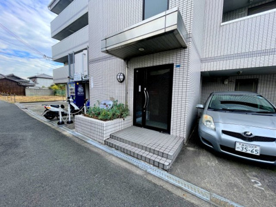 【エントランス】 | ラッシュプレミア松原