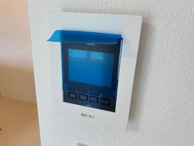 フェイト　デラ　フォレスタの内装|カメラ付インターホン