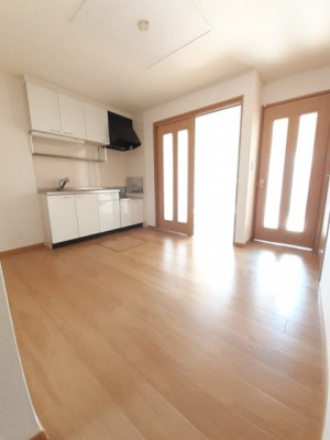 【その他】 | ノイ・ブローテＡ