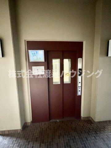 メゾン千里丘G棟のその他共用部分|エレベーター付き