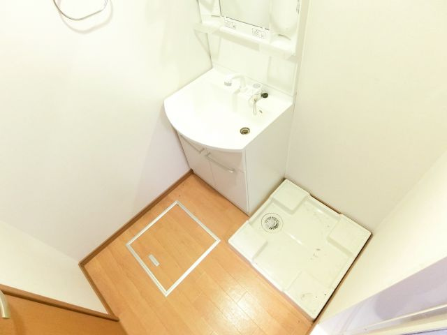 ボナールB棟の洗面所