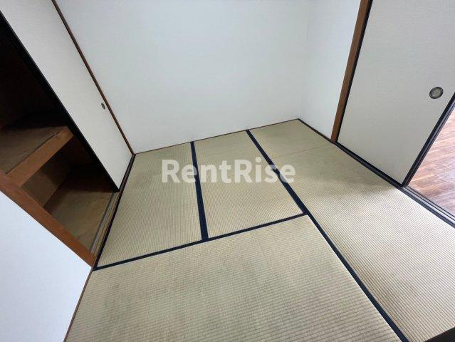 ラッフル花池の和室