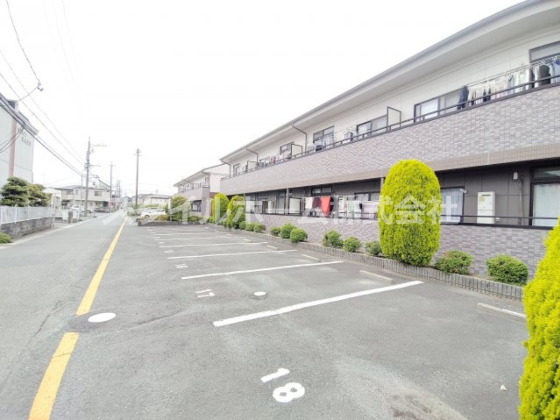 サンライズフジAの外観|落ち着いた雰囲気の外観です
