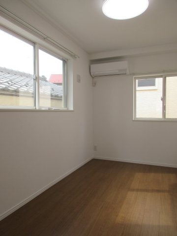 昭島市拝島町4丁目　新築戸建全3棟の洋室|6.12帖