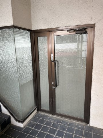 【玄関】 | コトブキビル