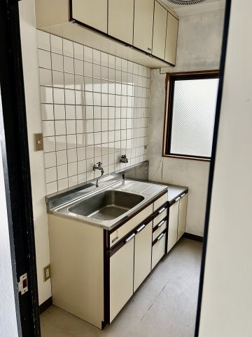 【キッチン】 | コトブキビル