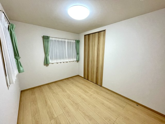 【洋室】 | 山形市西田1丁目　中古物件