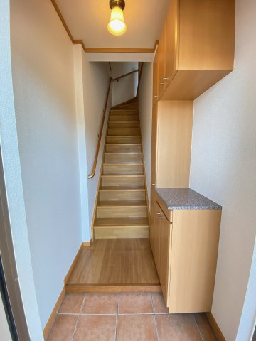 ノ－ブルハウスの玄関