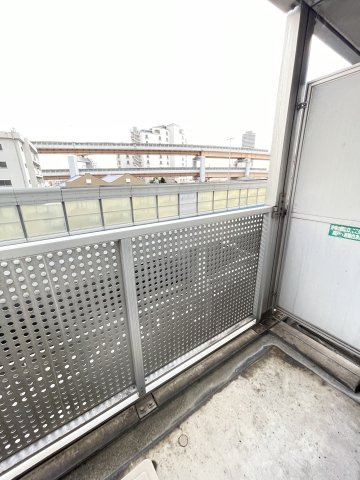 ノベラ海岸通の洗面所