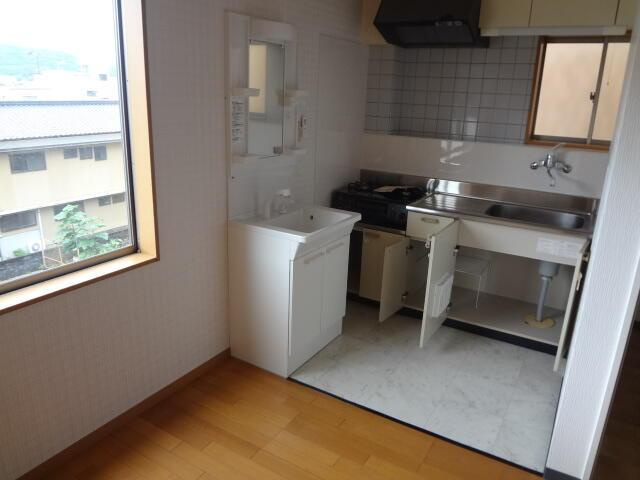 あけぼのハイツのロビー| 