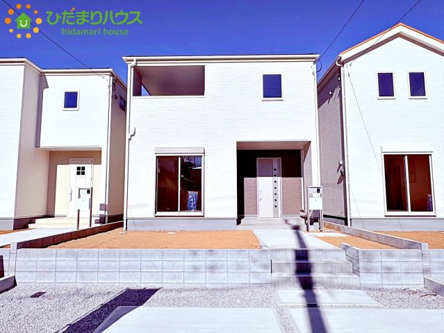 東松山市五領町　新築一戸建て　リーブルガーデン　02の外観