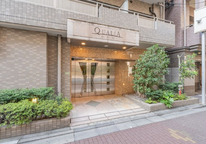 クオリア小石川の外観|ペット飼育可能な新耐震基準マンション、クオリア小石川は即日現地案内可能となっておりますので、お気軽にお問い合わせください！