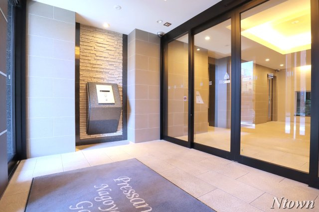 【エントランス】 | プレサンス名古屋駅ゲート | ゆとりのあるエントランスです