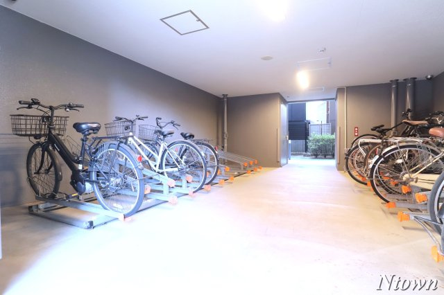 【その他共用部分】 | プレサンス名古屋駅ゲート | 駐輪場です