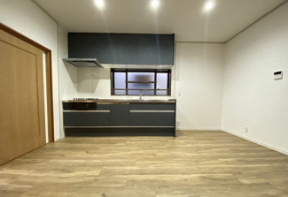 【居間・リビング】 | 近江八幡市白鳥町　中古戸建