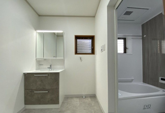 【独立洗面台】 | 近江八幡市白鳥町　中古戸建