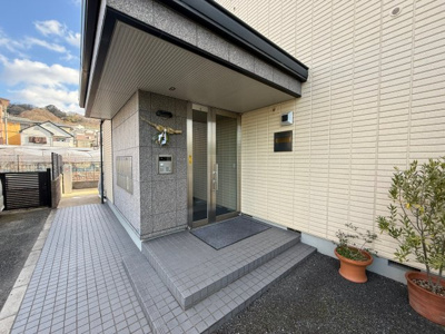 【エントランス】 | グレイスコート