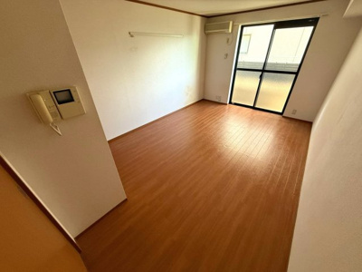 【洋室】 | グレイスコート