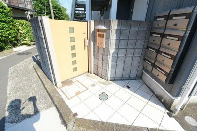 【エントランス】 | クレドメゾン白楽