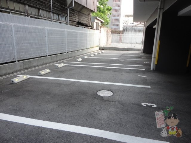ＡＳプレミアム表町の駐車場