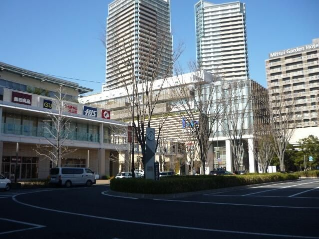 クレアーレ・アルトゥーラの周辺