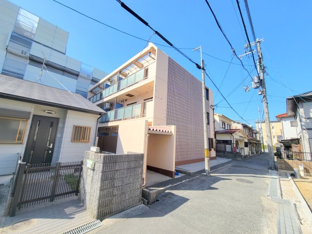 梛の外観