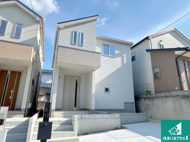 神戸市北区君影町　新築一戸建ての外観|安心の10年保証！外観を美しく保ち、雨水で汚れを落とします！気になることがありましたら、お気軽にお問い合わせください！