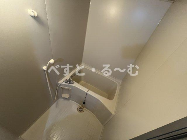 エスポワール冨田の浴室