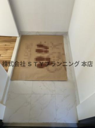 仲介手数料０円！Ｃｏｍｆｏｒｔささしまライブの玄関