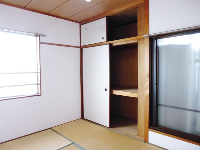 ガーデンパレスの収納