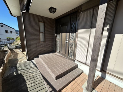 【エントランス】 | 寺分一丁目貸家