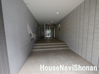 【エントランス】 | 千羽鶴