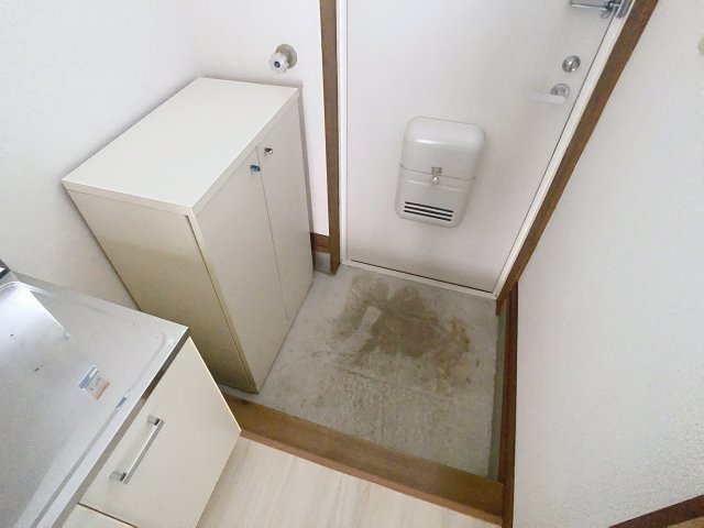 さくらハイツの玄関