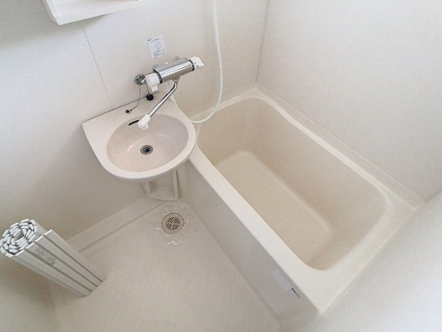 さくらハイツの浴室