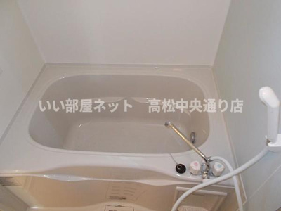 【浴室】 | ディエス・リーオ