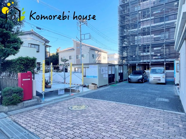 モンセーヌ大宮の駐車場|駐車スペースもあります