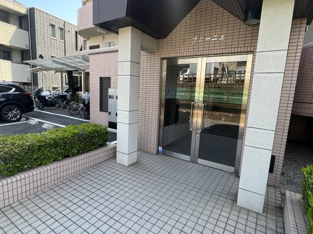 【エントランス】 | レブローニュ