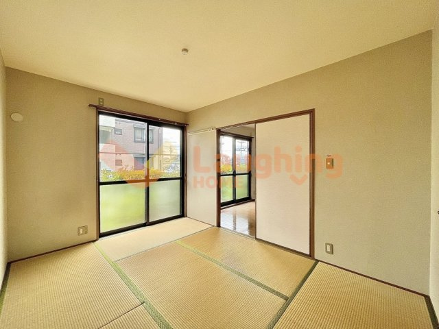 久留米市津福本町のアパートの子供部屋|お子さんと一緒に遊べます