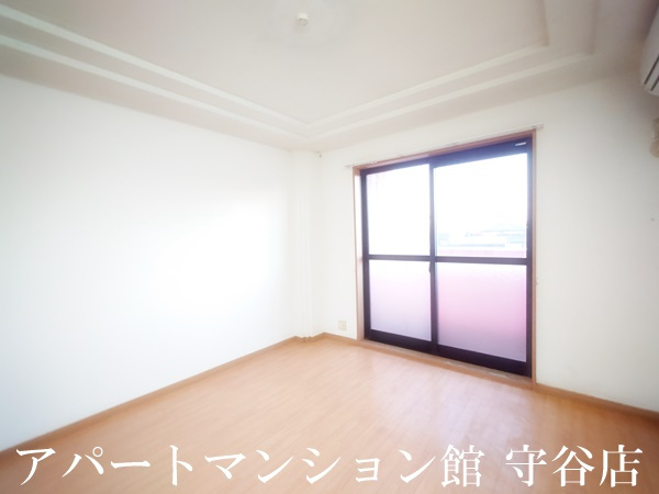 パームヒルズの内装