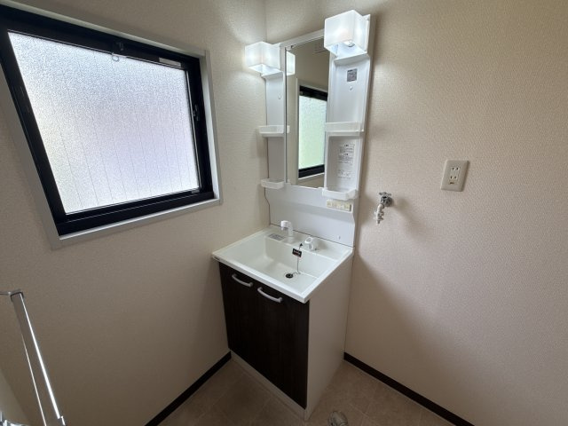 ディアス花北　A棟の洗面所