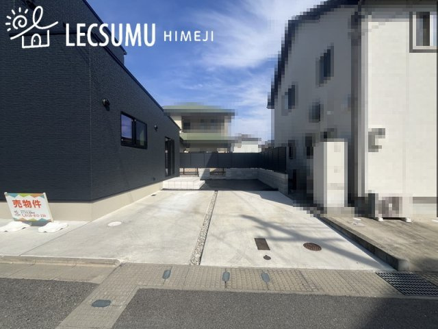 姫路市網干区興浜/中古戸建の駐車場