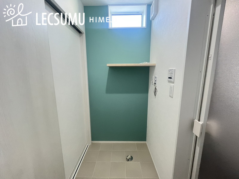 姫路市網干区興浜/中古戸建のランドリースペース