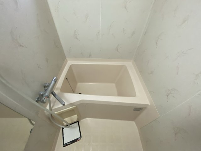 フレグランス北平野の浴室