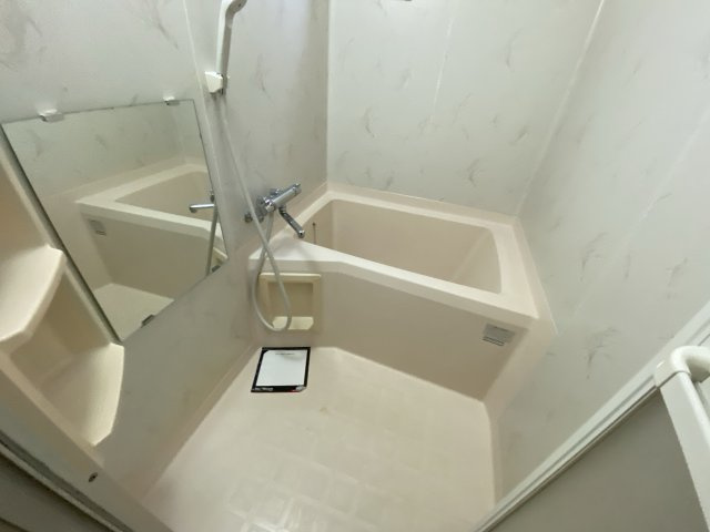 フレグランス北平野の浴室