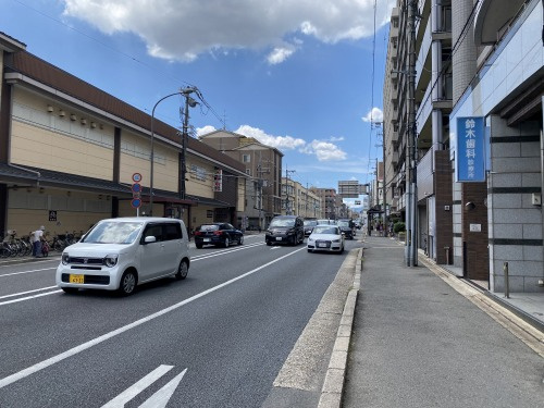 メロディーハイム二条城のその他|前面道路（今出川通）