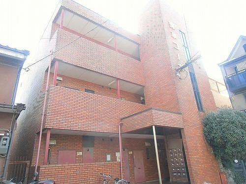 深草コーポの外観