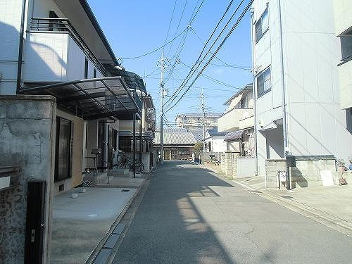 深草コーポの外観