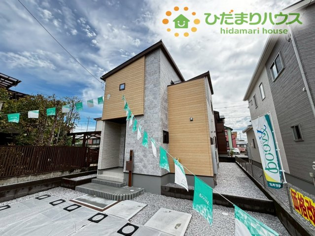深谷市上野台　第58期　新築一戸建て　ワイウッドコート　03の外観|全居室南西向きで太陽の恵みをたっぷりと取り込めます★