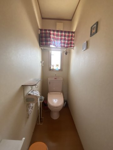 【トイレ】 | 北区龍田4丁目 | ☆温水洗浄便座☆１階と２階それぞれにトイレがあります♪☆