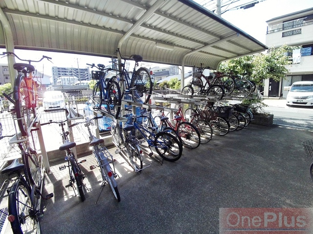 グリーングラス魚崎の駐車場|駐輪場